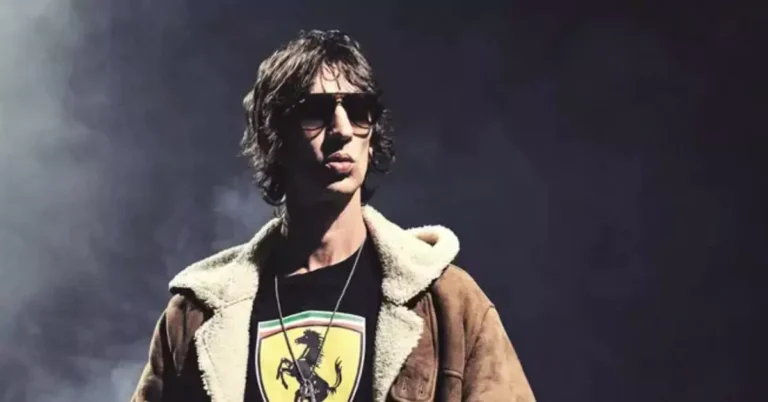 Richard Ashcroft Returns with Lovin’ You: A Deep Dive into His New Album